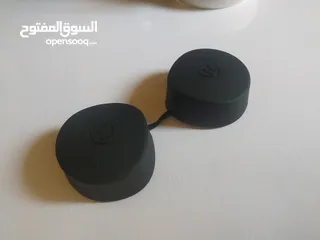  6 Meta Quest 2 (128GB) + Accessories  نظارة VR للبيع بحالة ممتازة