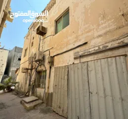  5 House & Land in Busaiteen near the airport, King Hamad's hospital, market & restaurants