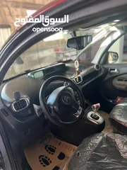  4 سيتروين c3 بيكاسو
