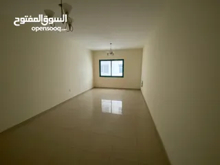  2 اجمل غرفتين وصالة  مع بلكونة و2حمام مساحة كبيرة تشطيب راقي ونظيف بالشارقه منطقه ابو شغاره