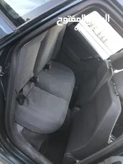  6 polo 2003  اللون الزيتي