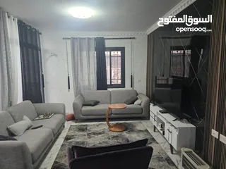  3 شقة روف للبيع