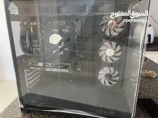  4 pc gaming مع جميع مستلزماته