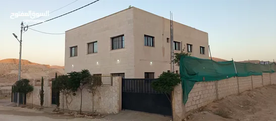  1 بيت للبيع في ماركا وادي القطار
