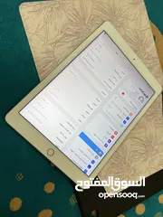  4 ايباد ابل برو 9،7 ذهبي 256 قيقا نظيف موديل 2017  نظيف جدا مع الاغراض مو مصلح