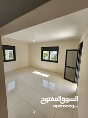  10 شقة للبيع . مقابل حاووز بيت جالا.  الراس الكبير.