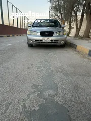  4 أفانتي XD 2001