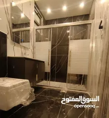  5 شقق للبيع البنيات طريق المطار 185 م