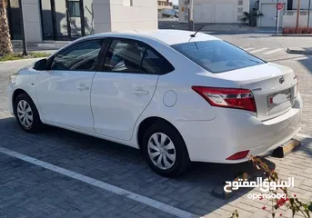  5 TOYOTA YARIS 2014