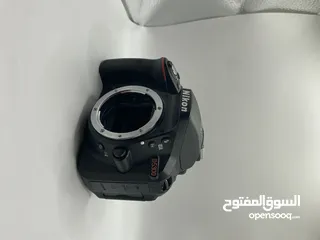  6 Nikon D5300 for Sale مع الملحقات 