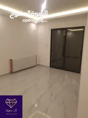  18 طابق اخير مع روف دوبلكس فاخر لم يسكن لقطه وبسعر مغري جداااا عرض خاص يا بلاش في أرقى واجمل مناطق خلدا
