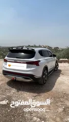  2 Hyundai Santa Fe 2020