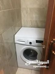  7 استديو للايجار