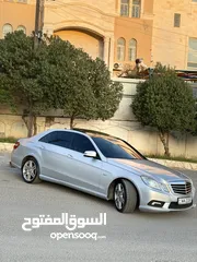  2 Mercedes E200 2011 Avantgarde