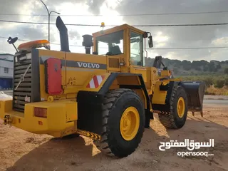  11 جرافه فولفو 120 سي