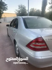  4 Mercedes 2001 C200 for sale in good condition