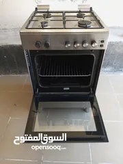  3 غاز 4 عيون ستيل  نوع سمفر تركي نضيف جدا بحاله الوكاله استعمال بسيط الكهرباء شغاله القدحه والضوء