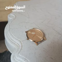  2 ساعة سويسرية مطلية بالذهب Exotic