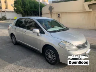  4 Nissan Tiida Mid option 1.8L 2011