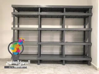  2 رفوف بلاستيك لتخزين البضائع وعرضها رفوف قوية ومتينة