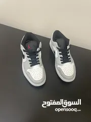  4 Air Jordan 1 Low Light Smoke Grey