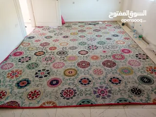  12 اغراض متفرقة للبيع بحاله الوكاله