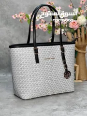  6 شنطة لويس فيتون و مايكل كورس حجم كبير ماستر كوبي فل تختيم جودة عالية تصميم ايقوني هي الاختيار الصح.