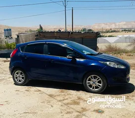  2 فورد فيستا 2016 بحالة جيدة جدا