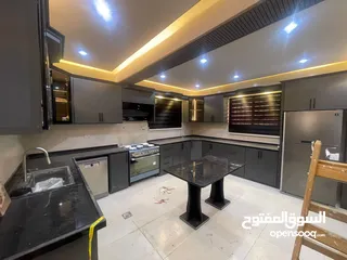  25 تفصيل مطابخ وشبابيك فلسطيني