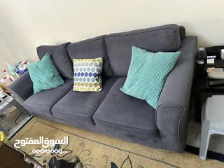  3 طقم كنب مع طاولات للبيع