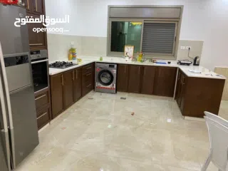  4 شقة مفروشة للايجار بسعر مغري