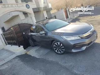  1 ((سعر حرق وتحدي ولمدة اسبوع فقط)) هوندا أكورد موديل 2017 فل كامل للبيع بسعر مغري جدا جدا جدا