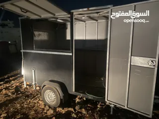  2 كرفان للطعام بحالة جديده