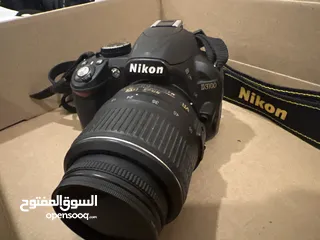  1 كاميرا نيكون Nikon D3100