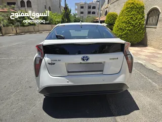  9 تويوتا بريوس 2018 فحص 3 جيد قصعه اثر ضرب بسعر مغري جدا