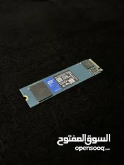  1 Western Digital 512 SSD drive