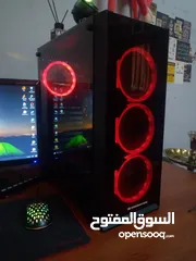  2 كمبيوتر للبيع استخدام العاب و دراسه ( او للبدل على بلايستيشن)