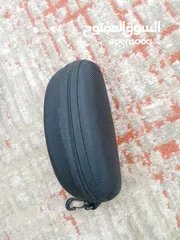  4 نظاره مع سماعة جديده  ليسا مستخدمة قابل للكسر