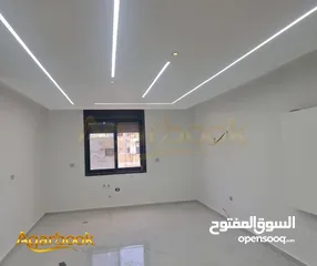  3 شقة مميزة للبيع  إم الشرايط - بالقرب من صالات الأندلس