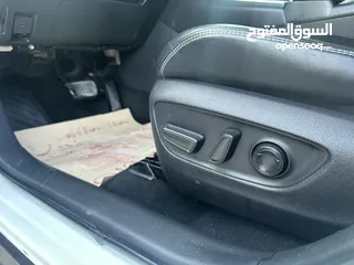 24 تويوتا راف فور ليميتد هايبرد موديل 2019 فل كامل أعلى صنف مع بانوراما للبيع