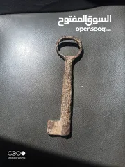  1 مفتاح بيت فلسطيني قديم