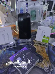  5 متوفر ايفونات 11 برو اصلي 64 و 256 مغير شاشه وبطاريه هدية كفر ولزقة وشاحن الاصلي متوفر توصيل