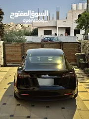  8 Tesla model 3 Black Edition