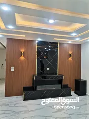  17 شقه دوبلكس مع رووف 220م للبيع جنوب دوار اللوازم لجامعه اليرموك وشمال مستشفى الراهبات