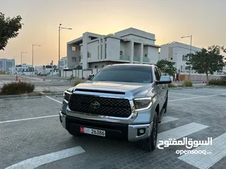  2 للبيع تويوتا تندرا 5.7 المكينة العودة 2018 الموتر 4X4  شاشة بلوتوث وكالة