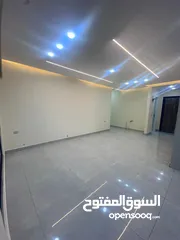  6 شقة أرضية سوبر ديلوكس للبيع في أرقى مناطق مرج الحمام بالقرب من قصر الأمير محمد