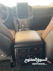  13 لاند كروزر موديل 2019 VXR جراند تورينق V-8 (5.7)من المالك مباشرة