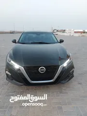  1 Nissan altima model 2019
