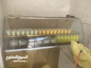  4 ثلاجة عرض ديلي نظيفه