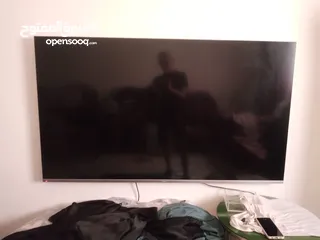  3 اسلام وعليكم عندي شاشه هاير 65 انش وجلاي هاير وحماصه ملابس كيلفن